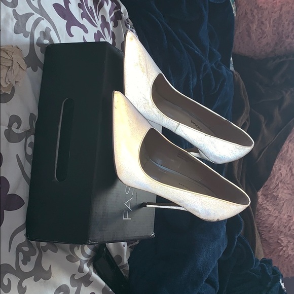 Reflective heels - Picture 4 of 4